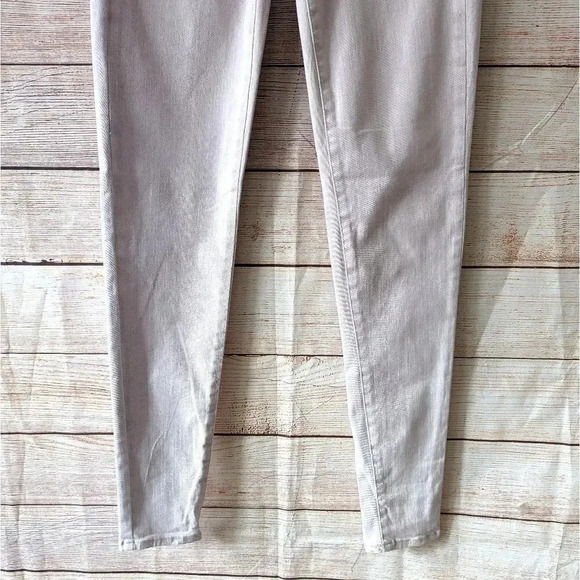 American Eagle Next Level Stretch Jegging Jeans Size 6L Light Pink Slim Leg - Picture 4 of 11